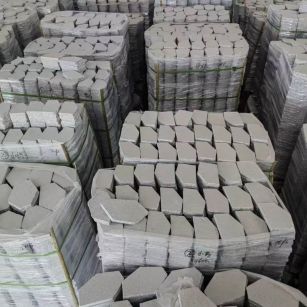 湖北芝麻白石材冰裂纹，碎拼。