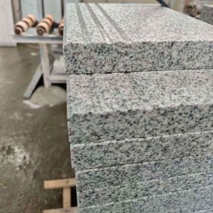 湖北芝麻白楼梯踏步