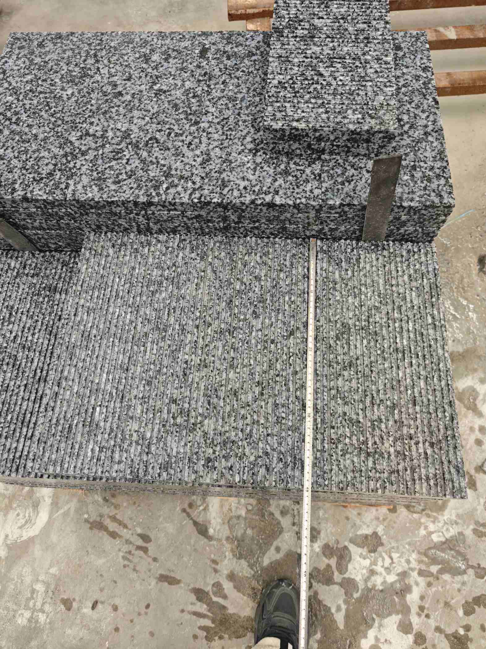 湖北芝麻黑拉丝面