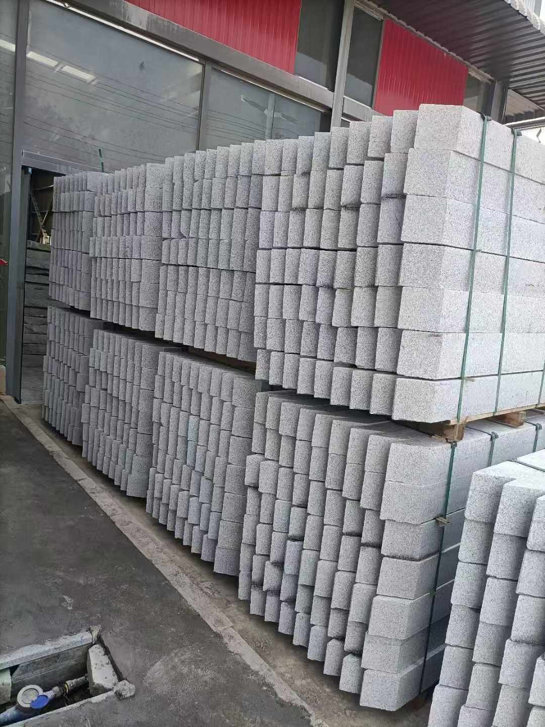湖北芝麻白树围石 树池