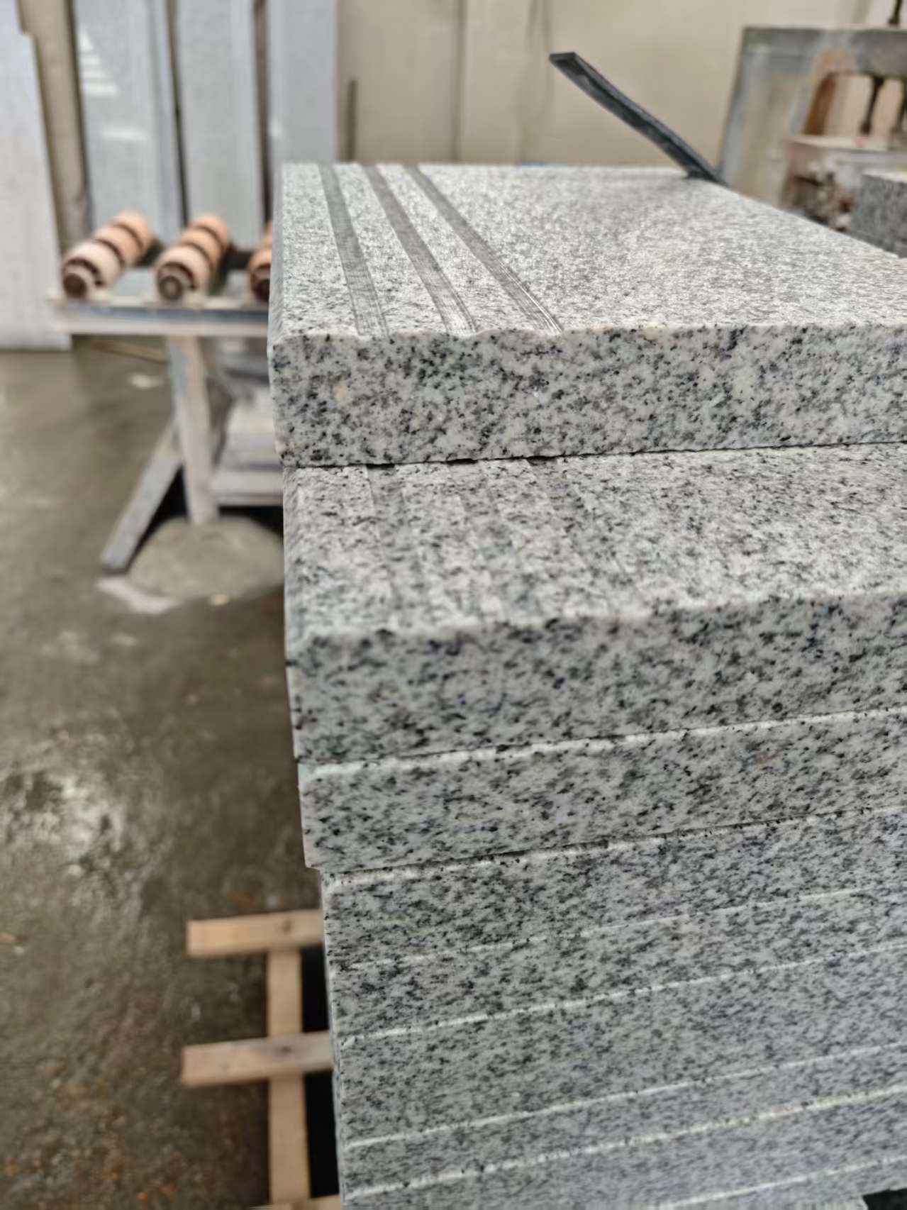 湖北芝麻白楼梯踏步